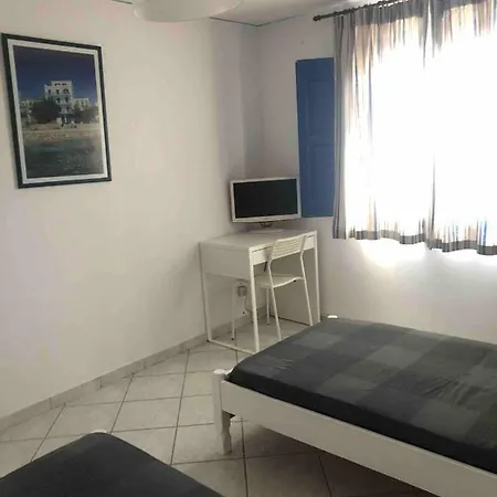 Apartmán ισόγειο διαμέρισμα πίσω από το κάστρο, χώρα νάξος Naxos City